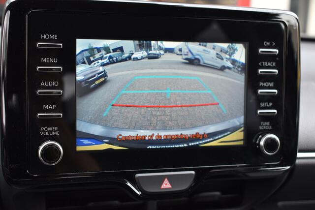 Toyota YARIS 1.5 Hybrid Dynamic Navigatie btw auto