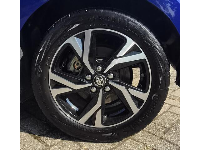Toyota YARIS 1.5 Hybrid 115 Business Plus |Verwarmde voorst|Apple carplay.