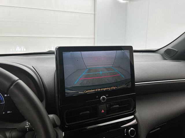 Toyota YARIS Cross 1.5 Hybrid 115 First Edition + | BTW voertuig | Stoel+stuurverwarming | Draadloze telefoonlader | Cruise Control Adaptive | Apple CarPlay/Android Auto | Achteruitrijcamera |