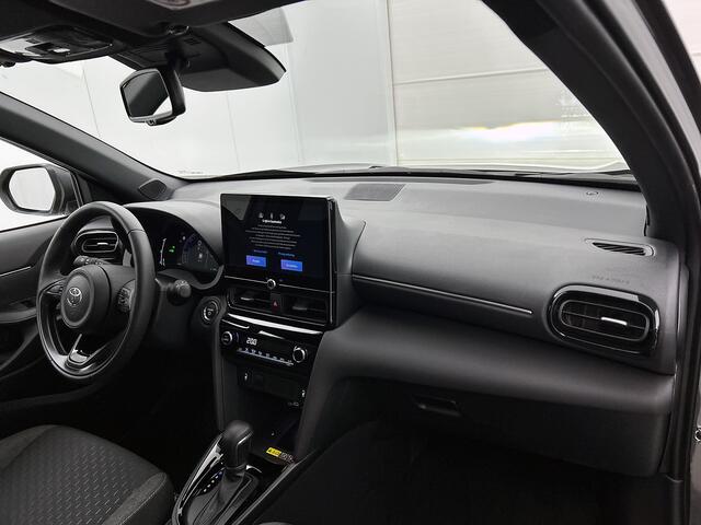 Toyota YARIS Cross 1.5 Hybrid 115 First Edition + | BTW voertuig | Stuur+stoelverwarming | Draadloze telefoonlader | Apple CarPlay/Android Auto | Cruise Control Adaptive | Climate Control | Achteruitrijcamera |