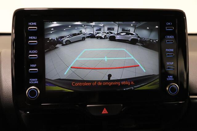 Toyota YARIS Cross 1.5 Hybrid Dynamic Limited, Blind Spot, Sensoren, Trekhaak, Apple Carplay / Android Auto, Camera!
