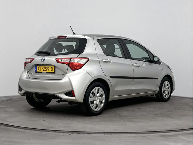 Toyota YARIS 1.5 Hybrid Energy | Dealer onderhouden | Trekhaak afneembaar | Navigatie | Climate Control | Achteruitrijcamera |