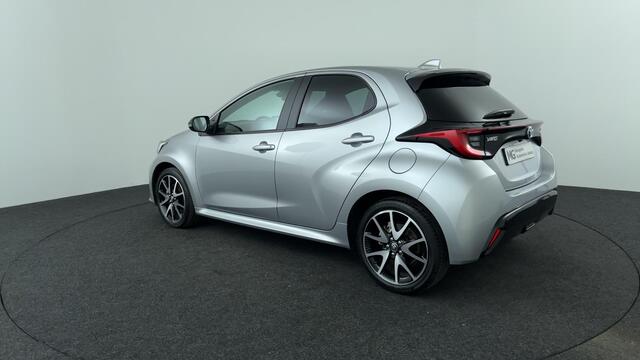 Toyota YARIS 1.5 Hybrid 115 Executive | Rijklaar | Dealeronderhouden | Stoelverwarming | Parkeersensoren