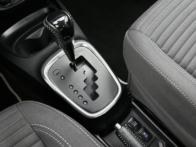 Toyota YARIS 1.5 Hybrid Dynamic | Navigatie | Climate Control | Parkeersensoren achter | LMV |