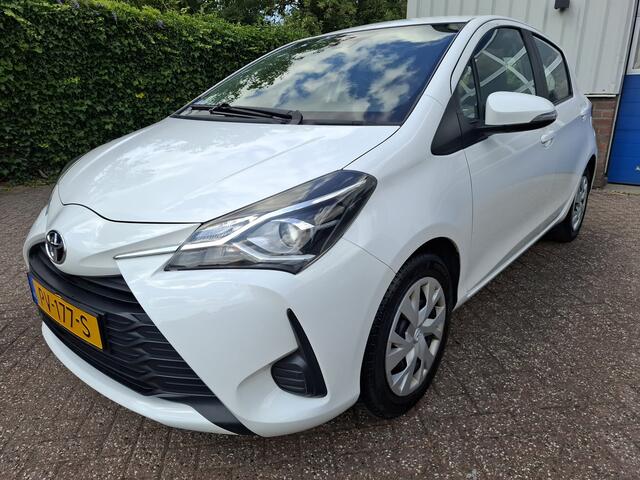 Toyota YARIS 1.5 VVT-i Aspiration CLIMAT/CRUISE/TREKHAAK AUTOMAAT 111PK