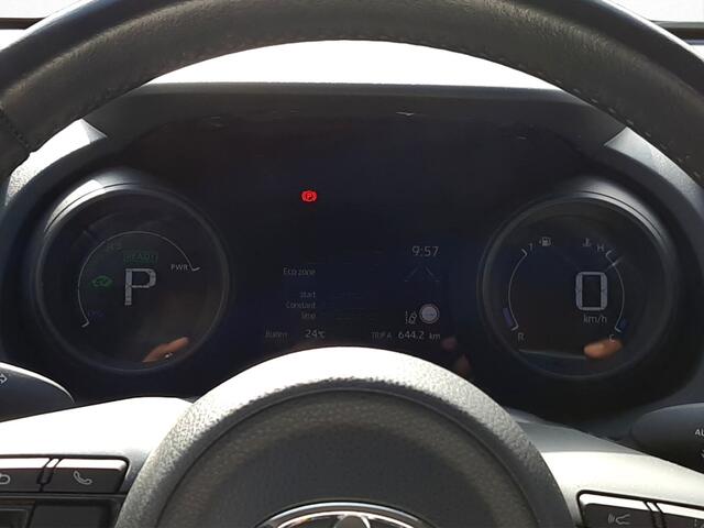 Toyota YARIS 1.5 Hybrid Dynamic | CarPlay/Android Auto | Navigatie | Camera |
