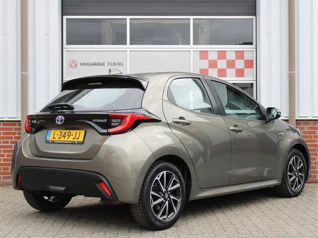Toyota YARIS 1.5 Hybrid Dynamic /NAVI/16'LM/Keyless/Camera/Lane assist/ACC/DAB+/Carplay/ISOFIX/NAP! 1e eig!