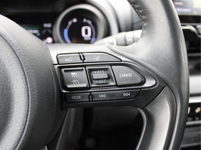 Toyota YARIS 1.5 Hybrid Dynamic /NAVI/16'LM/Keyless/Camera/Lane assist/ACC/DAB+/Carplay/ISOFIX/NAP! 1e eig!