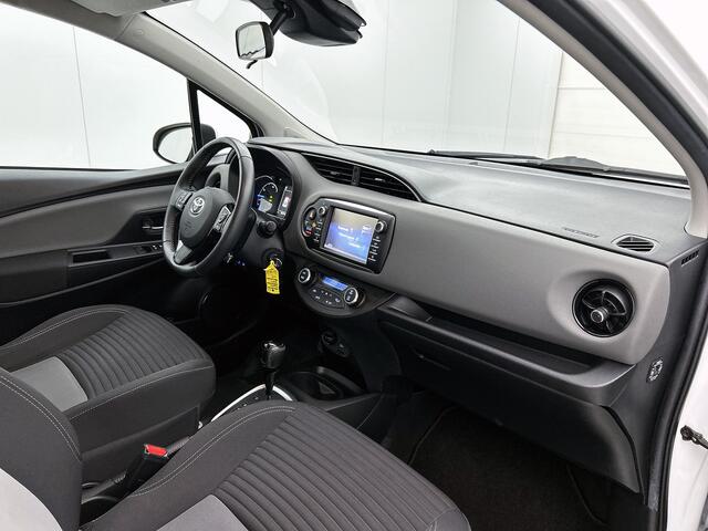 Toyota YARIS 1.5 Hybrid Aspiration | Dealer onderhouden | Navigatie | Climate Control | Achteruitrijcamera |