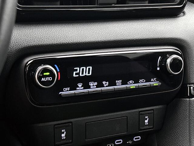 Toyota YARIS 1.5 Hybrid 115 Dynamic | Parkeersensoren | Stoelverwarming | Blind Spot | *