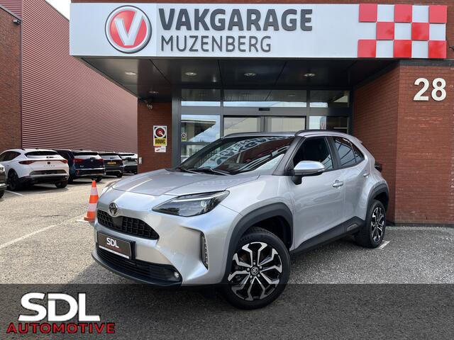 Toyota YARIS Cross 1.5 Hybrid 115 First Edition // ADAPT. CRUISE // KEYLESS // APPLE-ANDROID AUTO // CAMERA // STOELVERWARMING //