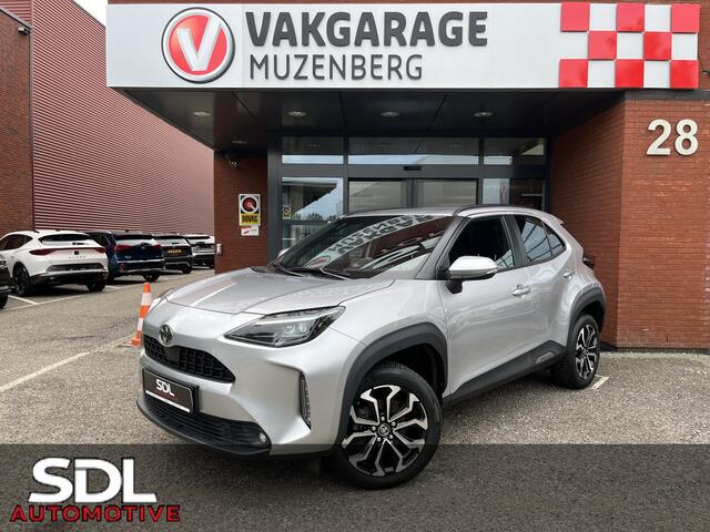Toyota YARIS Cross 1.5 Hybrid 115 First Edition // ADAPT. CRUISE // KEYLESS // APPLE-ANDROID AUTO // CAMERA // STOELVERWARMING //