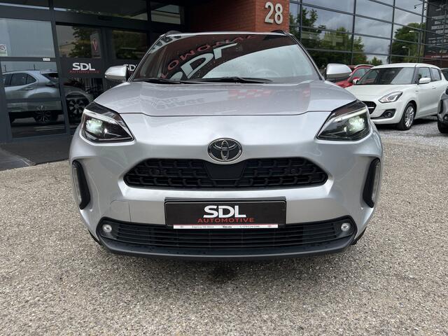 Toyota YARIS Cross 1.5 Hybrid 115 First Edition // ADAPT. CRUISE // KEYLESS // APPLE-ANDROID AUTO // CAMERA+SENSOREN // STOELVERWARMING //