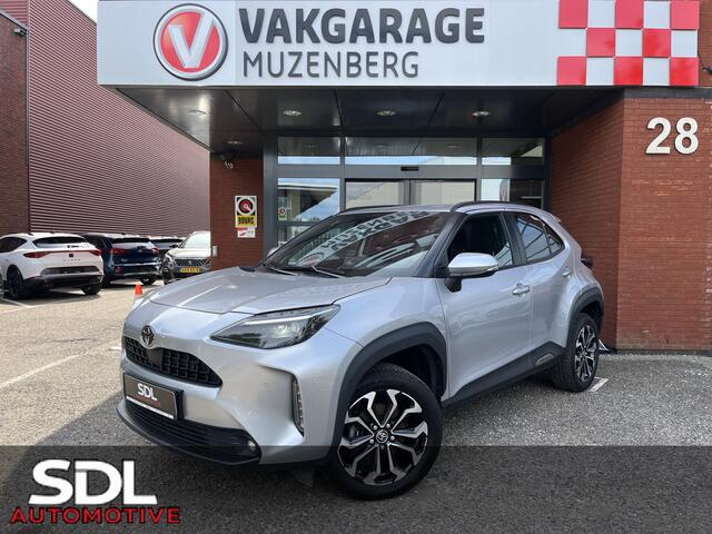 Toyota YARIS Cross 1.5 Hybrid 115 First Edition // ADAPT. CRUISE // KEYLESS // APPLE-ANDROID AUTO // CAMERA+SENSOREN // STOELVERWARMING //
