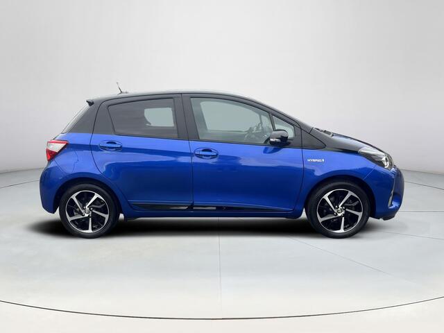 Toyota YARIS 1.5 Hybrid Bi-Tone Plus | Navigatie | Achteruitrijcamera