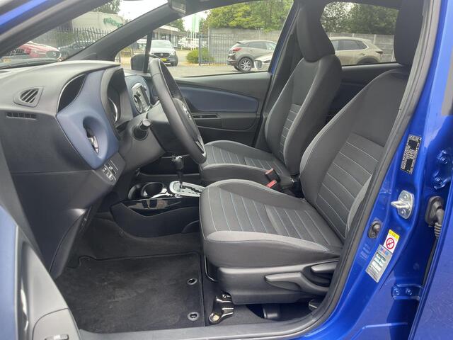 Toyota YARIS 1.5 Hybrid Bi-Tone Plus | Navigatie | Achteruitrijcamera