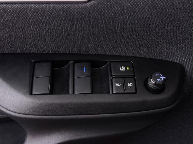 Toyota YARIS Cross 1.5 Hybrid First Edition | Navigatie | Trekhaak | Camera |
