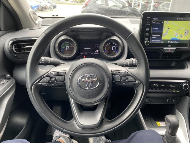 Toyota YARIS 1.5 Hybrid Style / Apple Carplay & Android / Camera / Clima / Stoelverwarming