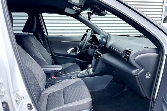 Toyota YARIS Cross 1.5 Hybrid Dynamic Safety + Winter-Pakket