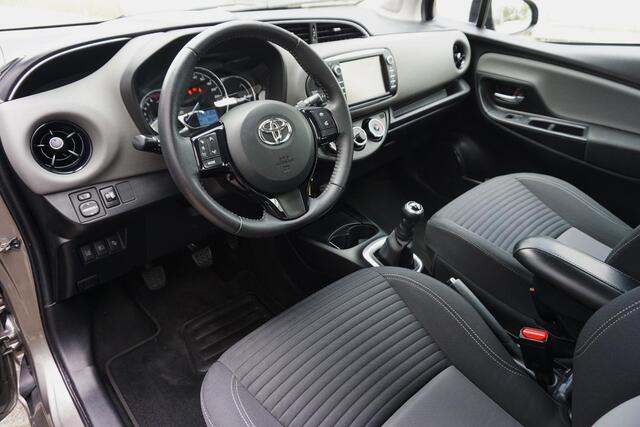 Toyota YARIS 1.0 VVT-i Comfort/2e Eigenaar/All-season/NL Auto!