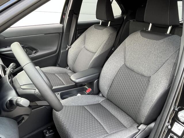 Toyota YARIS Cross 1.5 Hybrid 115 Dynamic NIEUW