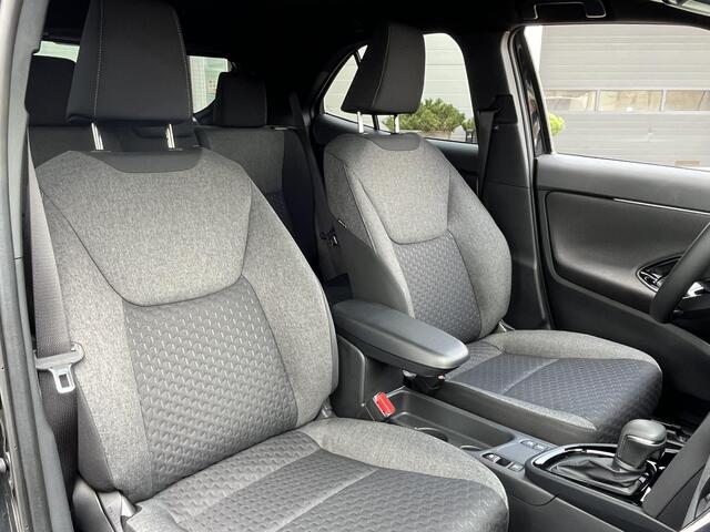 Toyota YARIS Cross 1.5 Hybrid 115 Dynamic NIEUW