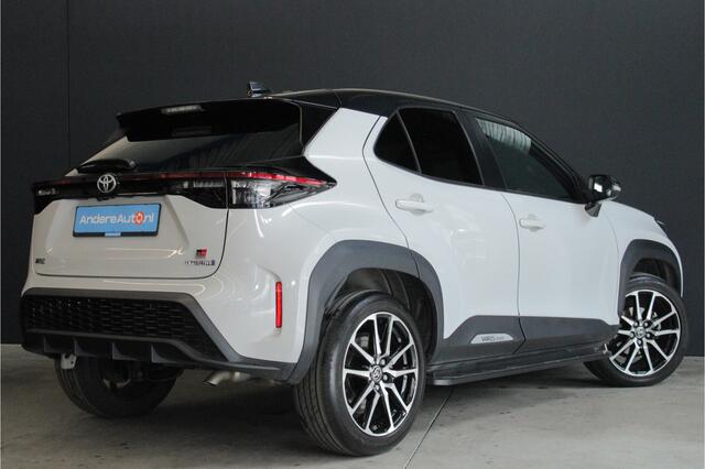 Toyota YARIS Cross 1.5 Hybrid GR Sport |nieuw onderhoud|JBL|elekt klep|stoelverwarming|HUD|