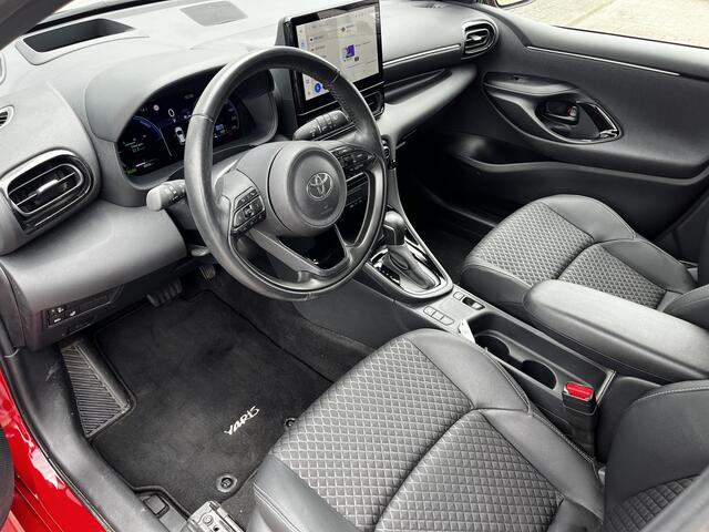 Toyota YARIS 1.5 Hybrid 130 PK Executive JBL Headup PDC Stoel Stuur verwarmd Dealer Onderhouden