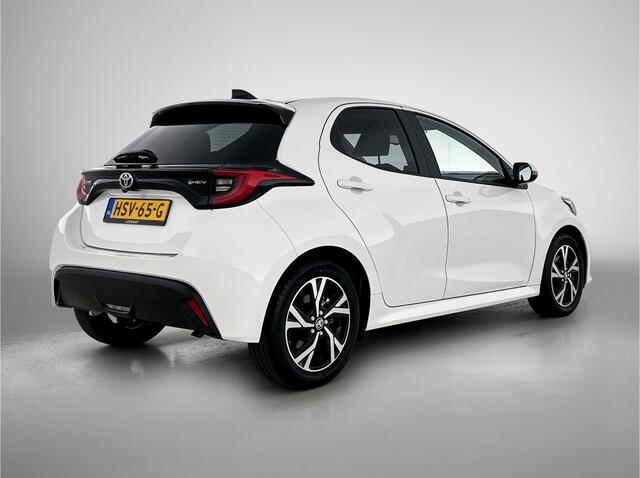 Toyota YARIS Hybrid 115 Dynamic | Navigatie | 16" Lichtmetalen velgen |