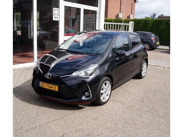 Toyota YARIS 1.5 VVT-i Active Navi,Camera,cruise,Clima,RIJKLAARPRIJS!!