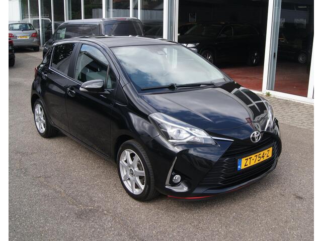 Toyota YARIS 1.5 VVT-i Active Navi,Camera,cruise,Clima,RIJKLAARPRIJS!!