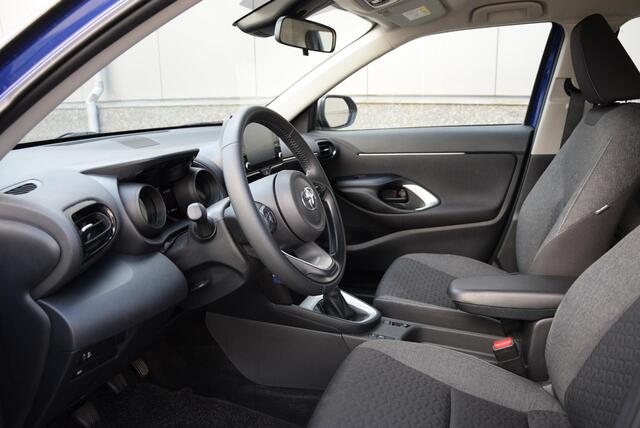 Toyota YARIS Cross 1.5 VVT-I Active | cruise control | buitenspiegels elektrisch inklapbaar | DAB-radio |