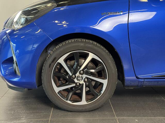 Toyota YARIS 1.5 Hybrid Bi-Tone | CarPlay | Cruise Control | AC |