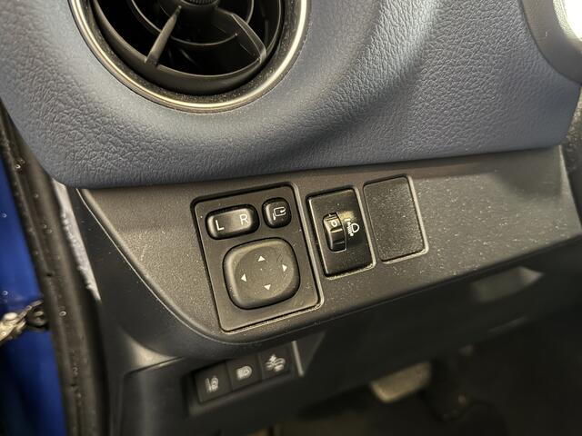 Toyota YARIS 1.5 Hybrid Bi-Tone | CarPlay | Cruise Control | AC |