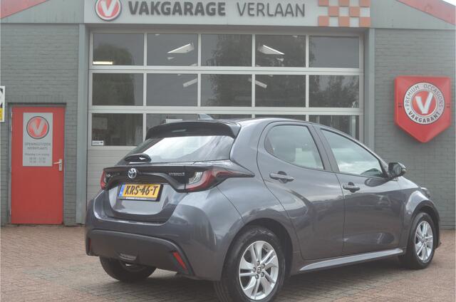 Toyota YARIS 1.5 Hybrid 115 L.M. velgen, camera, gar.