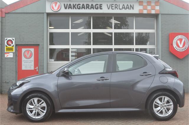 Toyota YARIS 1.5 Hybrid 115 L.M. velgen, camera, gar.
