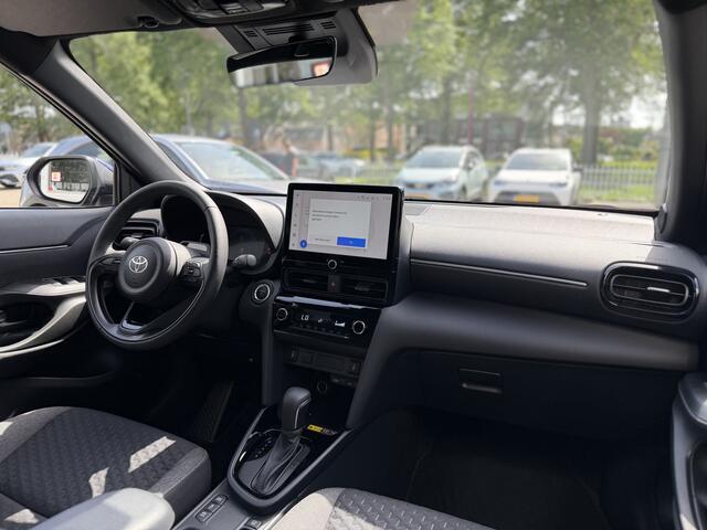 Toyota YARIS Cross 1.5 Hybrid 130 Style Edition 2026 Parkeersensoren, Dodehoekdetectie, Navigatie