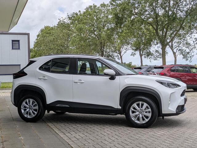 Toyota YARIS Cross 1.5 Hybrid 115 Active Plus | Stoel- Stuurverwarming | Camera | Adapt. Cruise | Climate control | Carplay