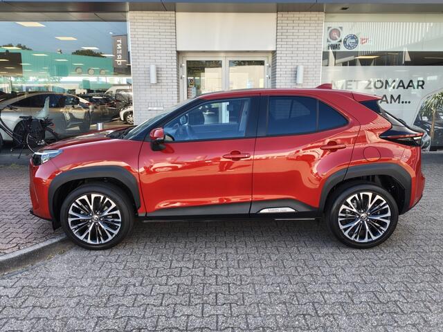 Toyota YARIS Cross 1.5 Hybrid Executive | Pano | HUD | 360 camera | Navi | PDC | Stoelverwar