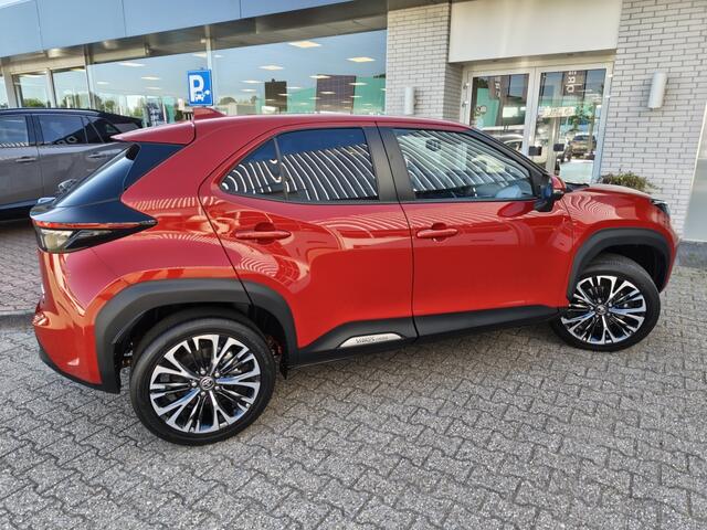 Toyota YARIS Cross 1.5 Hybrid Executive | Pano | HUD | 360 camera | Navi | PDC | Stoelverwar