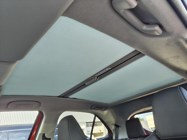 Toyota YARIS Cross 1.5 Hybrid Executive | Pano | HUD | 360 camera | Navi | PDC | Stoelverwar
