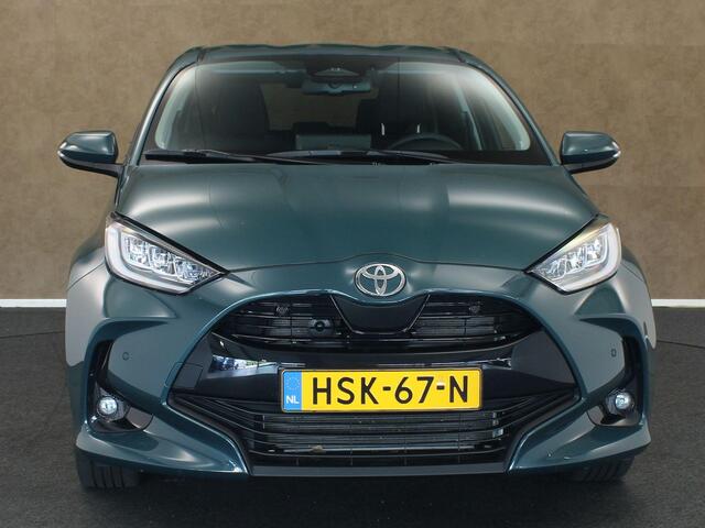 Toyota YARIS 1.5 Hybrid 115 Dynamic - ORIGINEEL NEDERLANDSE AUTO - TREKHAAK - STOEL- EN STUURVERWARMING! - PARKEERSENSOREN VOOR EN ACHTER - DRAADLOZE TELEFOONLADER