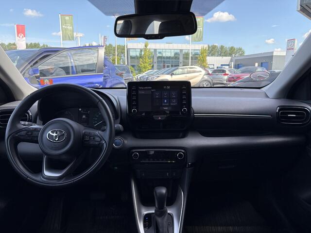 Toyota YARIS 1.5 Hybrid 115 Business