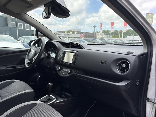 Toyota YARIS 1.5 Hybrid Dynamic Y20