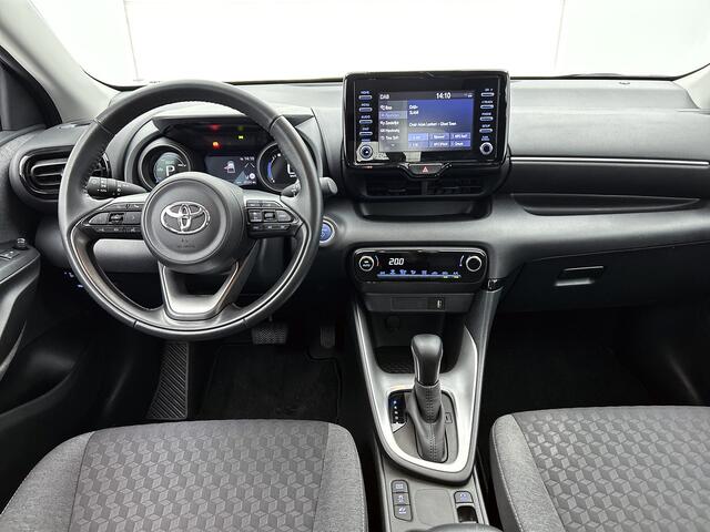 Toyota YARIS 1.5 Hybrid TeamNL | Dealer onderhouden | Navigatie | Parkeersensoren voor+achter | Apple CarPlay/Android auto | Cruise Control Adaptive | Climate control | Achteruitrijcamera |