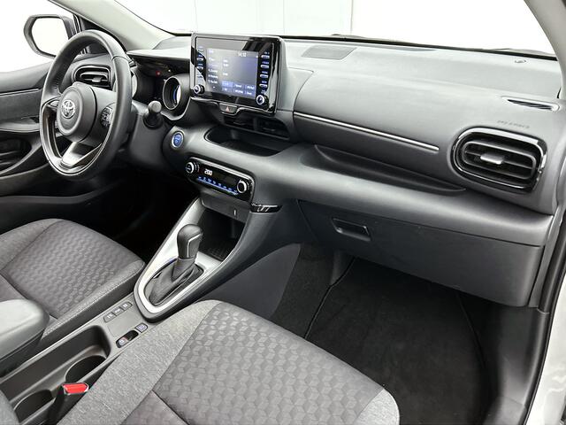 Toyota YARIS 1.5 Hybrid TeamNL | Dealer onderhouden | Navigatie | Parkeersensoren voor+achter | Apple CarPlay/Android auto | Cruise Control Adaptive | Climate control | Achteruitrijcamera |