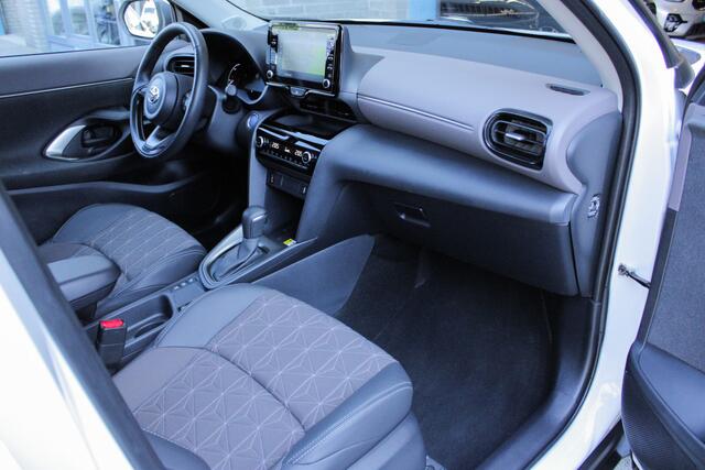 Toyota YARIS Cross 1.5 Hybrid Executive |trekhaak|elek klep|360|navigatie|voorruitverwarming|