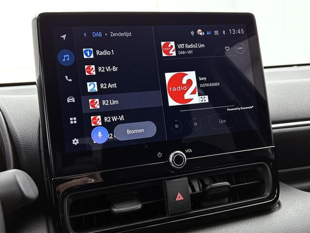 Toyota YARIS 1.5 Hybrid 115 Dynamic Comfort Pack | BTW voertuig | Dodehoek detectie | Stoel+stuurverwarming | Draadloze telefoonlader | Apple CarPlay/Android Auto | Cruise control Adaptive |
