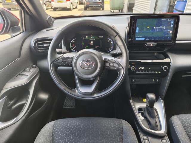 Toyota YARIS Cross 1.5 Hybrid Style | Sensoren | navi | Stoel + Stuurverwarming