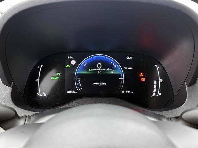 Toyota YARIS Cross 1.5 Hybrid 115 First Edition + | BTW Voertuig | Stoel+stuurverwarming | Draadloze telefoonlader | Apple CarPlay/Android Auto | Cruise Control Adaptive | Achteruitrijcamera |